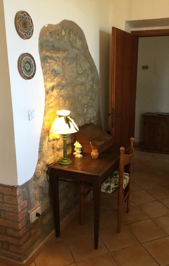 Casa Di Vittoria Guest House Civitella in Val di Chiana Exterior photo